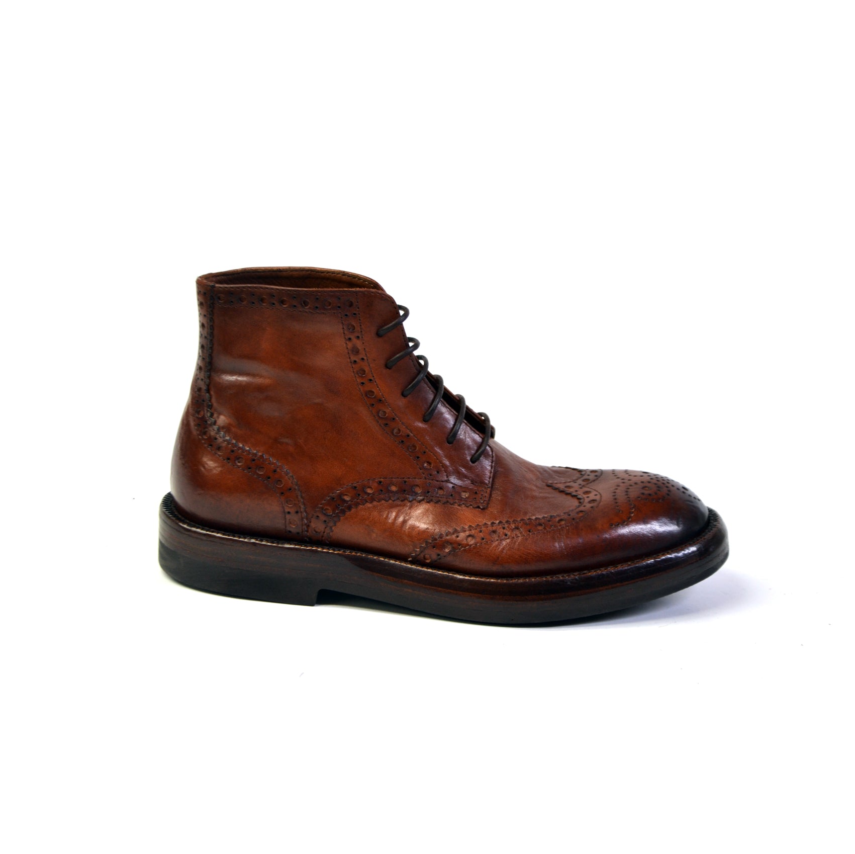 ROYAL LACED BROWN BOOTS